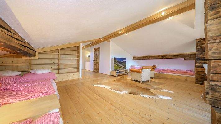 KITZIMMO-Exklusives Bauernhaus mit Freizeitwohnsitz kaufen - Immobilien Jochberg.