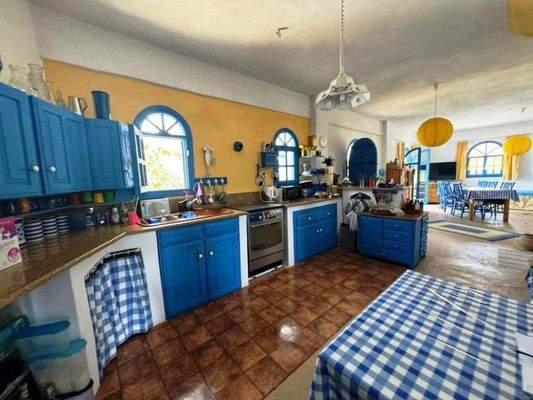 Südostkreta, Koutsounari: Haus auf zwei Ebenen mit herrlichem Meerblick zu verkaufen