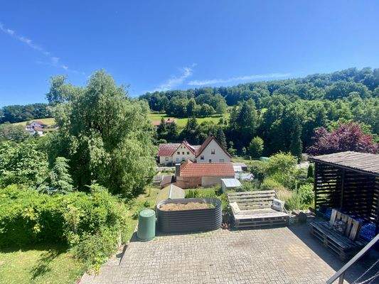 Ausblick Terrasse und Garten