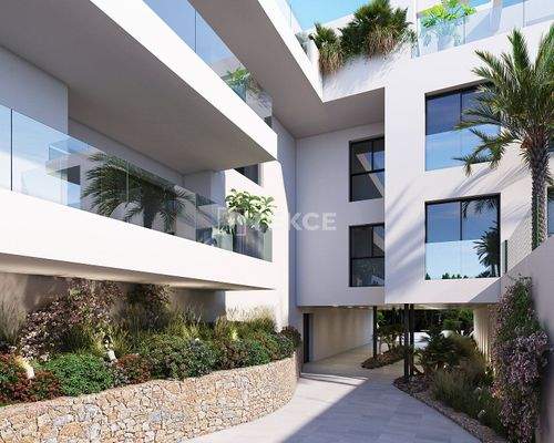 Luxurious Golf Apartments with Incredible Views in Alicante