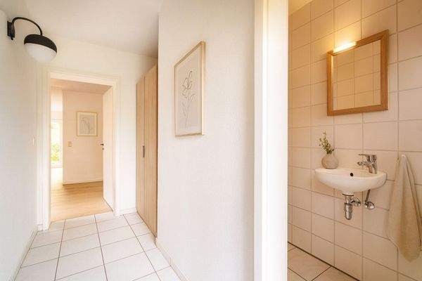 EG Eingangsbereich und Gäste WC - visualisiert