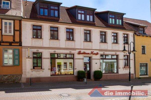 Ansicht_von_Einkaufsstraße 