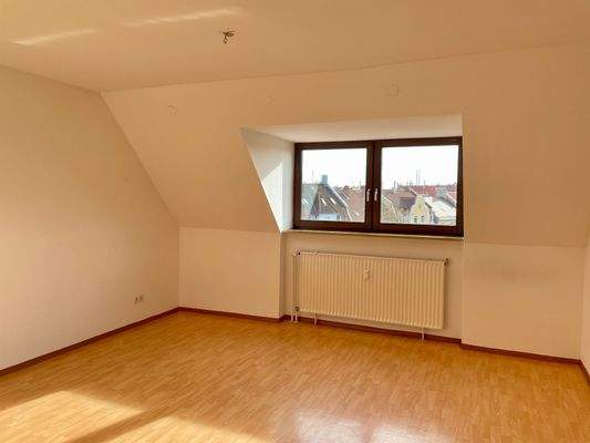 Schlafzimmer 2 (oben)