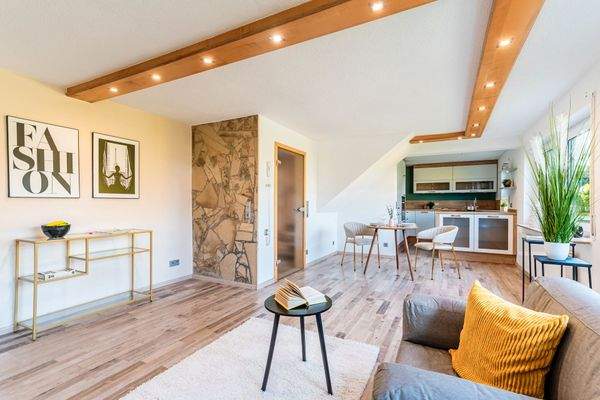 Große Wohnung - EG - Esszimmer und Küche