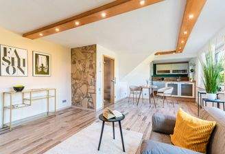 Große Wohnung - EG - Esszimmer und Küche