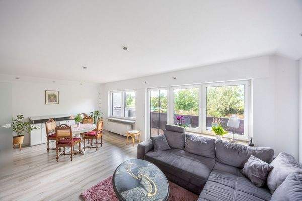 Wohn- / Esszimmer OG