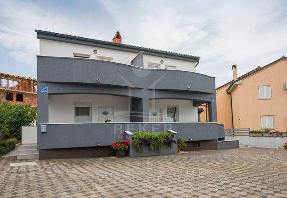  nur 100 Meter zum Meer