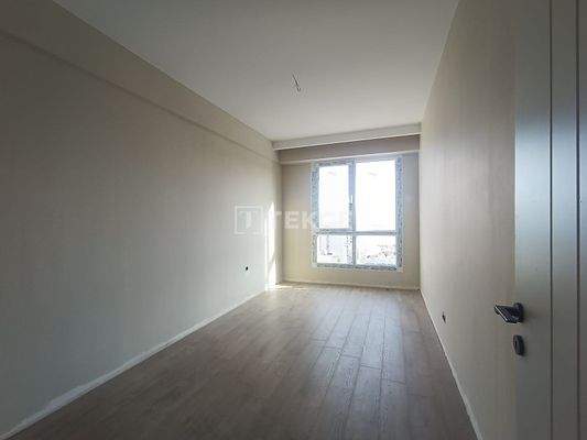 Apartments in Zeytinburnu 100 meters from the Marmaray Station