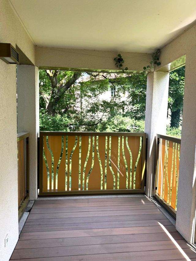 2-Zimmer-Wohnung mit Balkon und Einbauküche - Photo 2