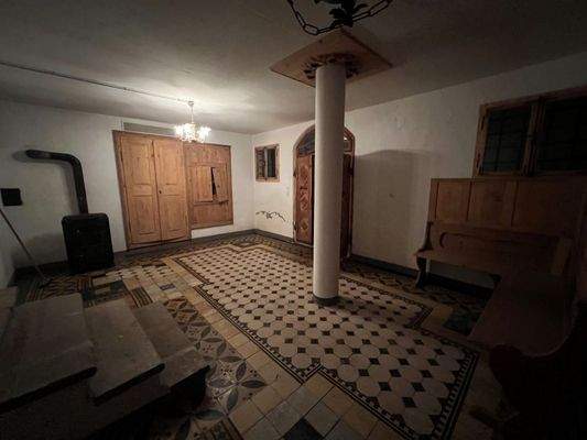 Brixen-Villa-Altbau-Stadtnah-Bressanone-Rienzdamm-