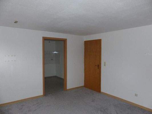 Zugang vom Wohnzimmer zur Küche