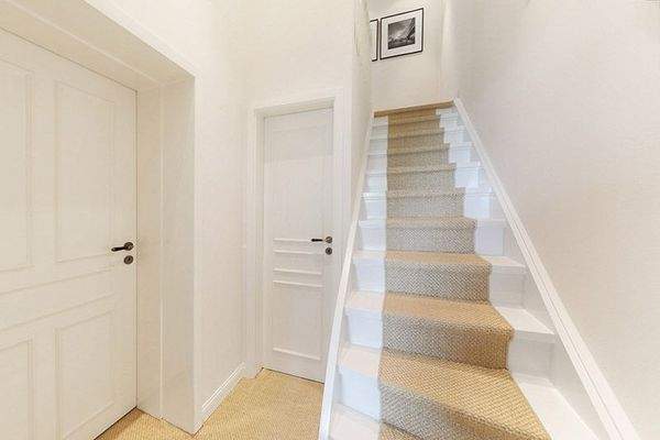 Treppenabgang zum Gartengeschoss