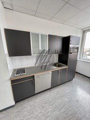 INFOS UNTER: 06171-586000