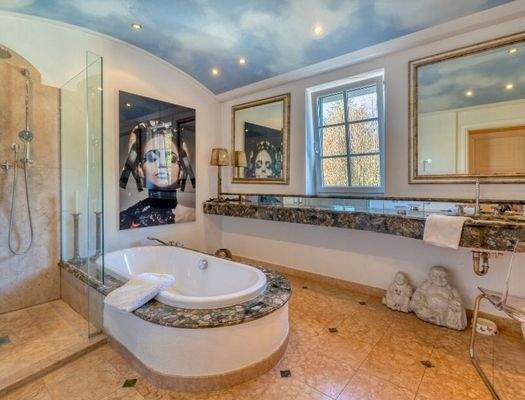 HP8-Eckreihenhaus-Mondsee-Badezimmer