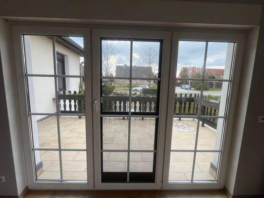 Wohnzimmer Balkonsicht.JPG