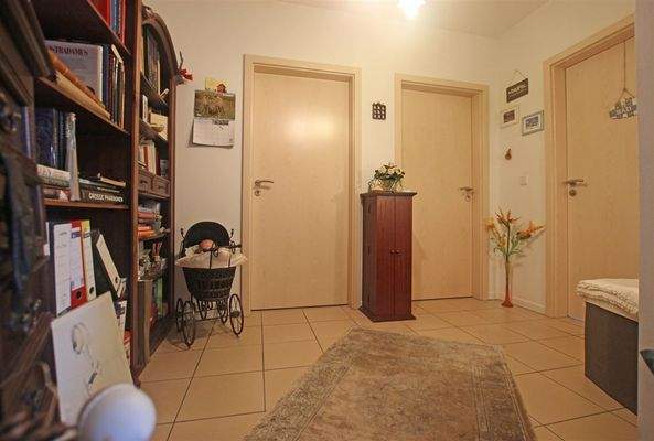 Innenflur zu den Zimmern und zum Bad