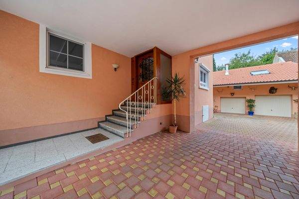 Sehr gepflegtes Anwesen 