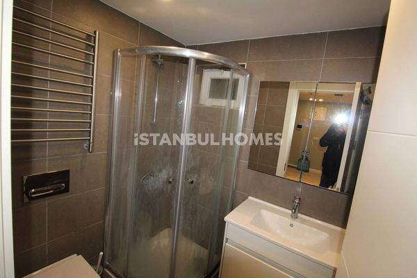 Furnished 1-Bedroom Flat with Garden in Eyüpsultan