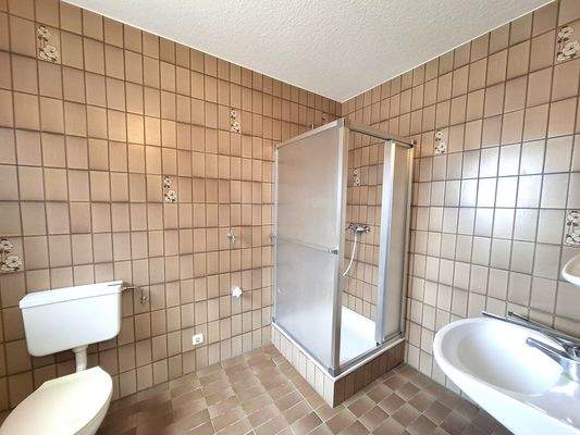 Badezimmer Stallungen.jpg