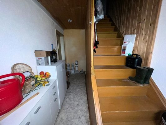 Treppe zum DG.jpg