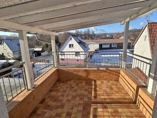 Überdachte Dachterrasse