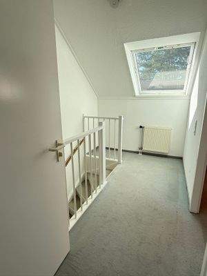 Flur 1. OG