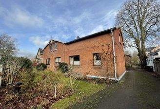 Außenansicht Mehrfamilienhaus vorne