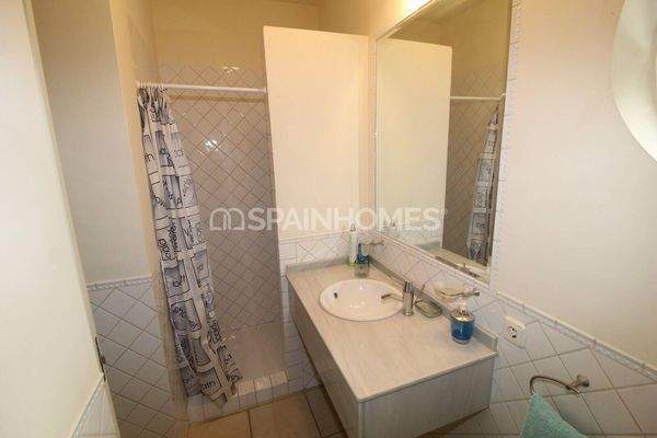 4 Bedroom House with Private Pool Near the Beach in Almeria