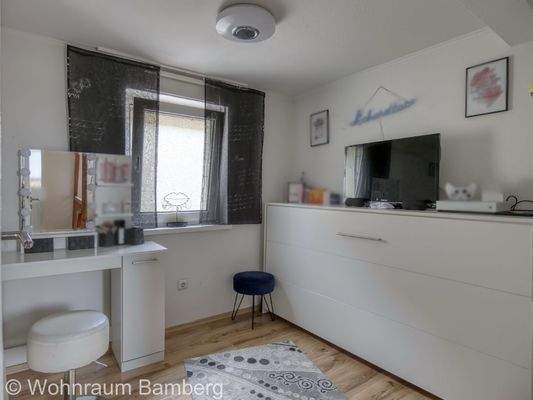 #15 DG Schlafzimmer 3