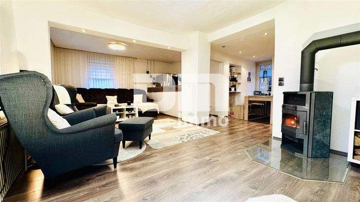 EG Wohn / Esszimmer / Küche offen - Zugang Balkon