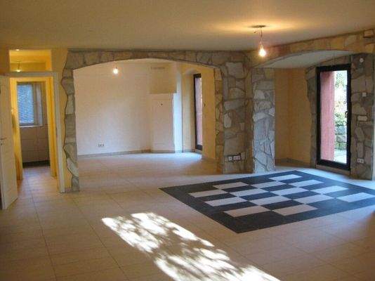 Souterrain große Einheit