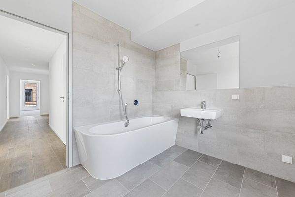 Badezimmer © RealAgency