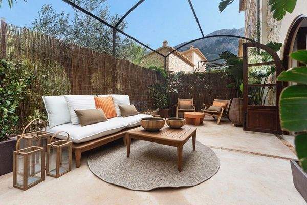 Dorfhaus mit Bergblick zum Verkauf in Deiya, Mallorca