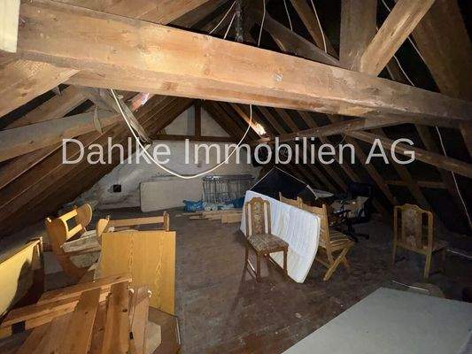 Dachgeschoss, Bild 2