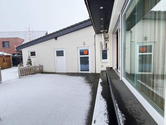 Terrasse, Eingang Werkstatt