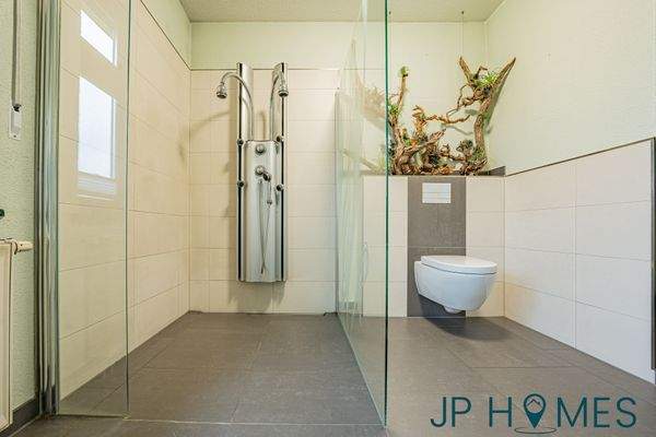 8_Badezimmer - Erdgeschoss