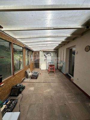 überdachte Terrasse