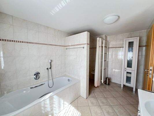 Badezimmer UG