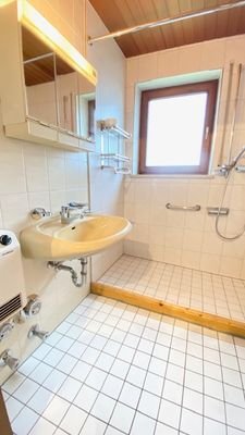 Badezimmer3.jpg