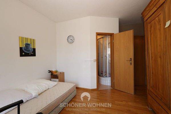 OG | Schlafzimmer 3 mit Duschbad