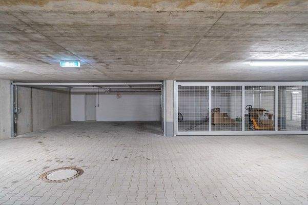 abgetrennte Tiefgaragenstellplätze