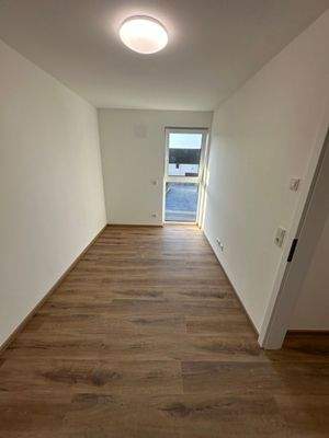 Groß (20260319_065907775_iOS).jpeg