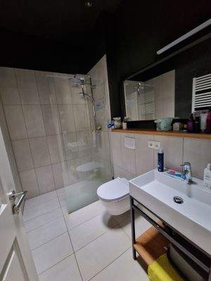 Tageslichtbad m. Dusche