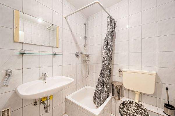 Badezimmer Untergeschoss