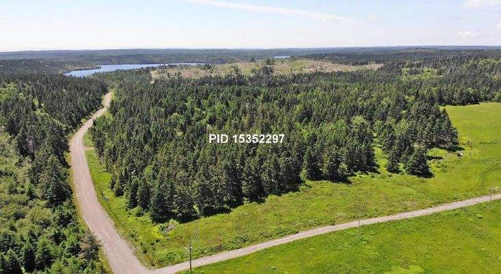 Cape Breton - Preiswertes 8,9 Hektar-Grundstück in