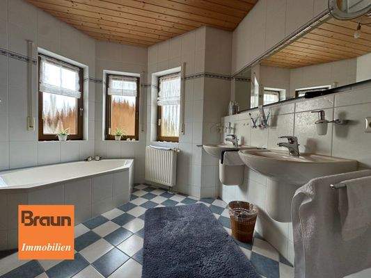 EFH, BD-Hochemmingen, Bad