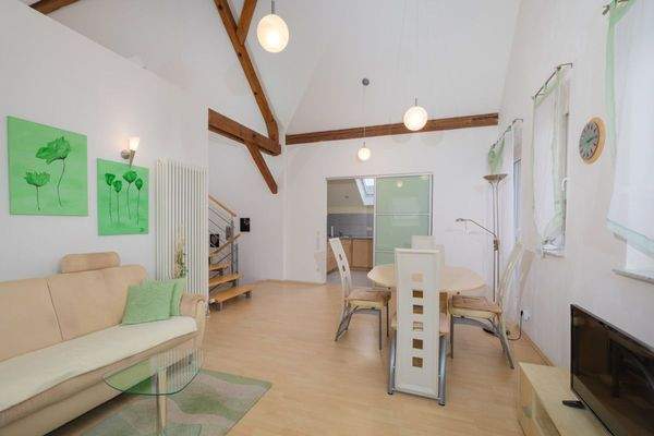 Wohnzimmer Wohnung OG rechts