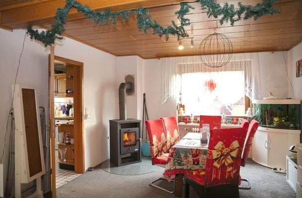 Essbereich mit Kamin