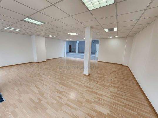 Verkaufsfläche vorne