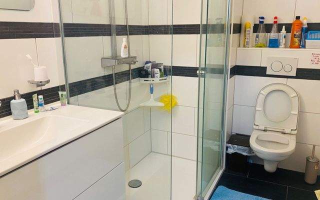 WG Zimmer Stuttgart Plieningen Nähe Uni Hohenheim 6.jpeg